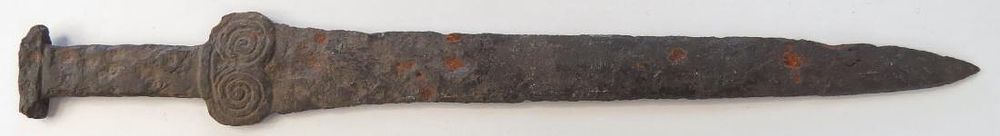 Lot 426: A RARE SCYTHIAN AKINAKES SWORD