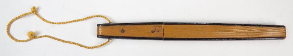 Lot 184: A JAPANESE TESSEN TANTO DAGGER