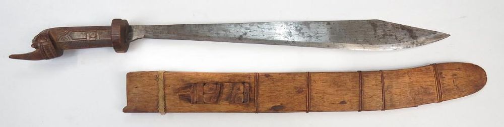 Lot 187: A PHILIPPINES BOLO SWORD