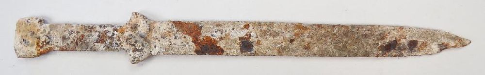 Lot 207: A RARE SCYTHIAN AKINAKES SWORD