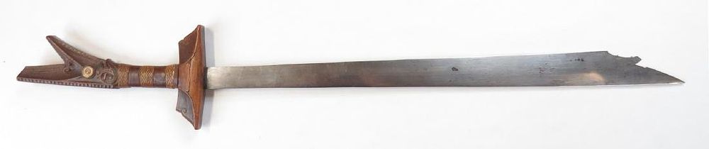 Lot 237: A MORO KAMPILAN SWORD