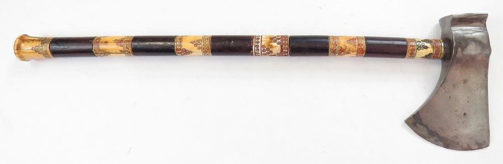 Lot 250: A RARE PERSIAN TABARZIN BATTLEAXE