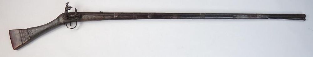 Lot 261: A RUMELIAN MUSKET