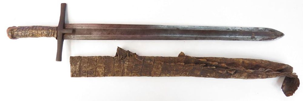 Lot 346: A SUDANESE KASKARA SWORD