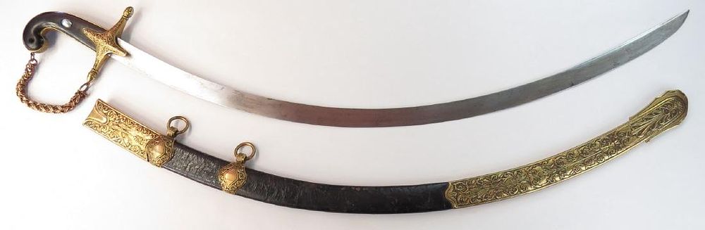 Lot 381: A SWEDISH GENRAL OFFICERS MAMELUKE-STYLE SWORD