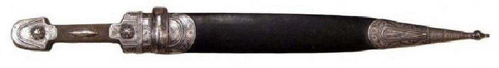 Lot 388: AN IMPERIAL RUSSIAN KINDJAL DAGGER