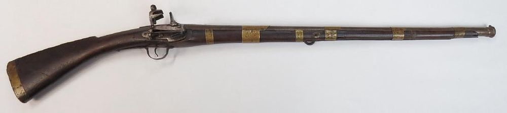 Lot 423: A BALKAN DZEFERDAR MUSKET