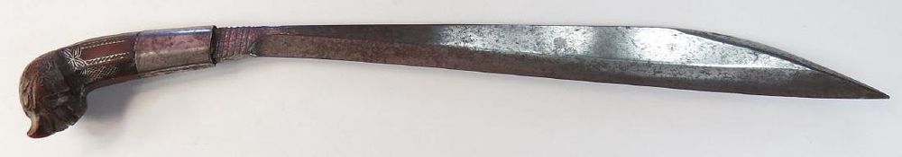 Lot 425: A PHILIPPINES BOLO SHORTSWORD