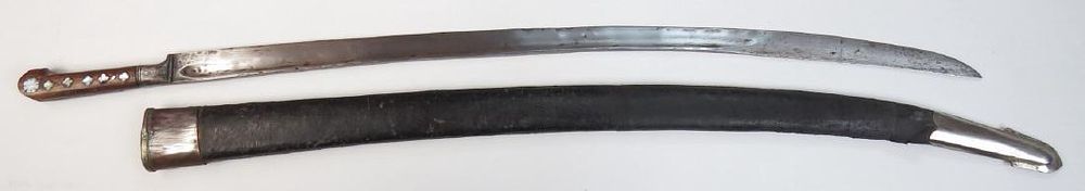 Lot 428: AN AFGHAN SHASHKA-TYPE SABER