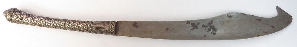 Lot 465: A BURMESE DAO BEHEADING SWORD