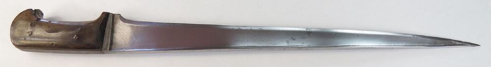 Lot 488: AN AFGHAN PESH QABZ DAGGER