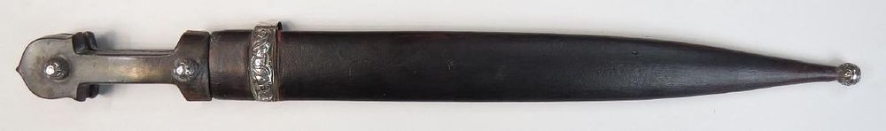 Lot 496: A CAUCASIAN KINDJAL DAGGER