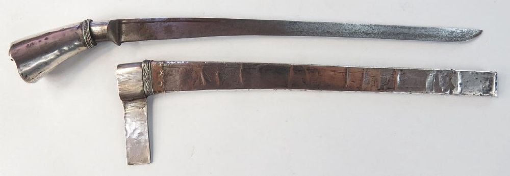 Lot 503: A SUMATRAN BADEK DAGGER