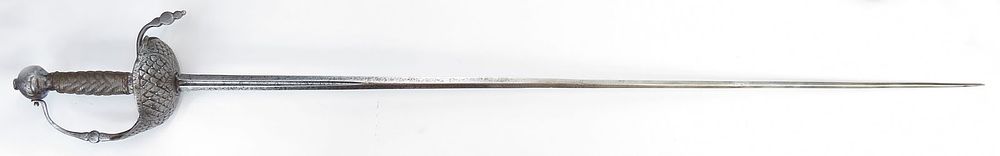 Lot 166: A RARE ENGLISH RAPIER SWORD