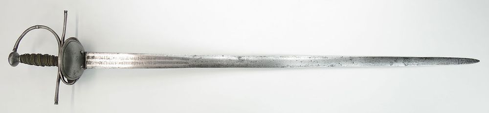 Lot 169: A SPANISH M1728 CAVALRY RAPIER SWORD