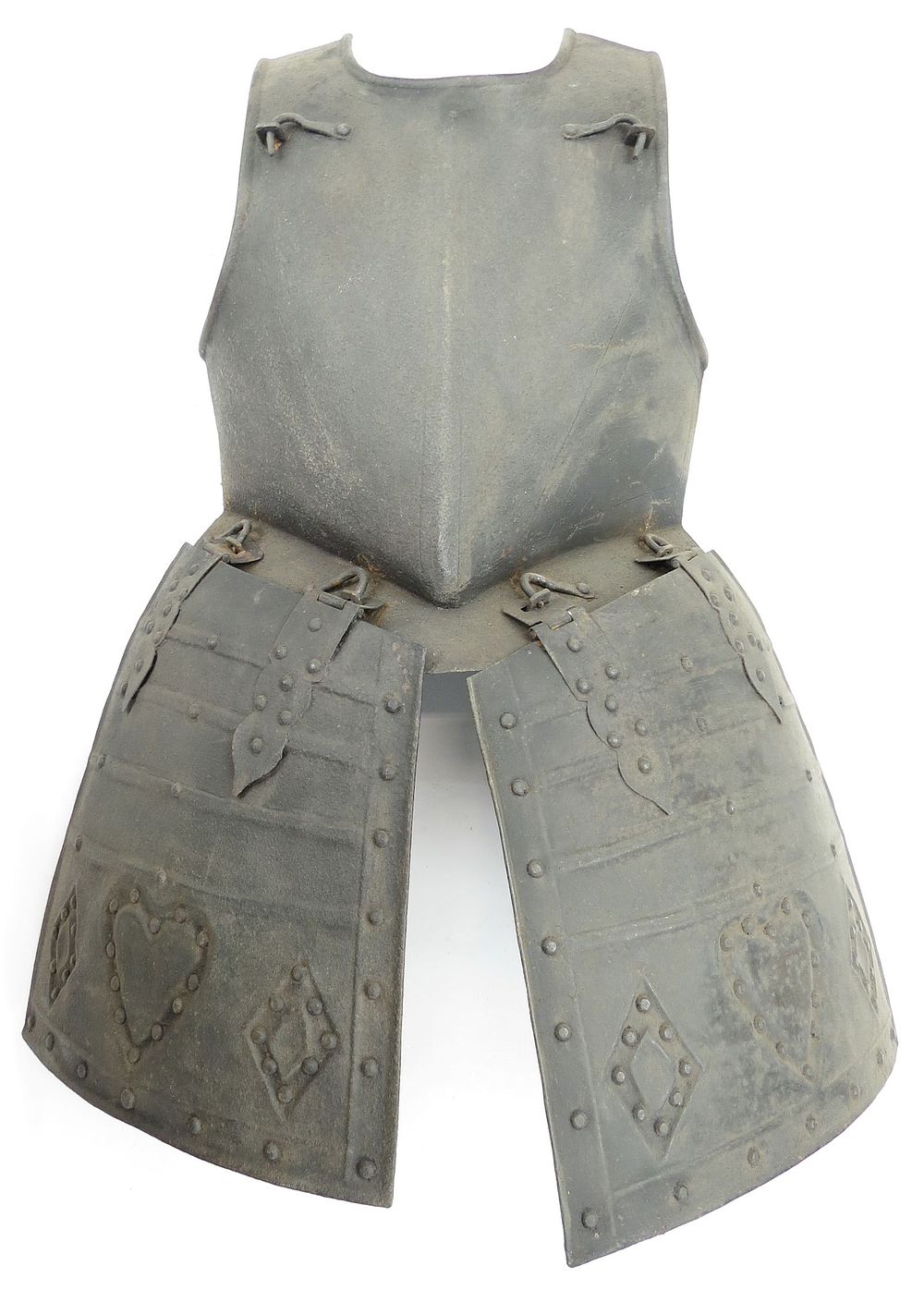 Lot 200: AN ENGLISH CIVIL WAR ARMOR BREASTPLATE AND TASSETS