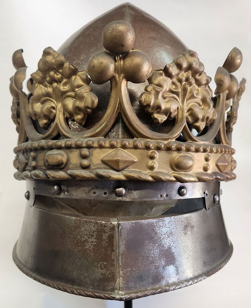 Lot 308: A VICTORIAN-ERA KINGS SALLET HELMET