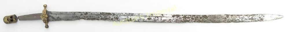Lot 238: A FINE KHAZAR SABER SWORD