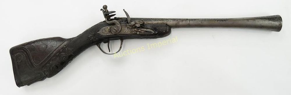 Lot 268: AN OTTOMAN FLINTLOCK BLUNDERBUSS