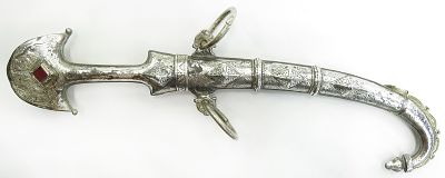 AN EARLY MOROCCAN KOUMMYA DAGGER. An earlier example than generally encountered, with broad 