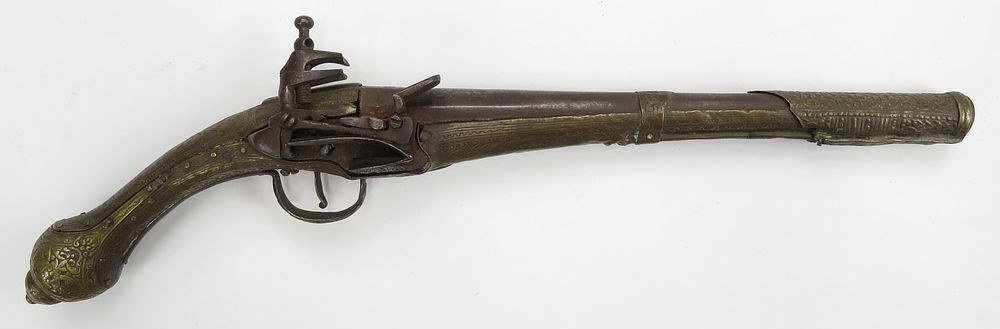 Lot 199: AN ALBANIAN MIQUELET PISTOL