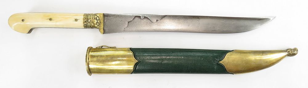 Lot 240: A FINE OTTOMAN BICHAK DAGGER
