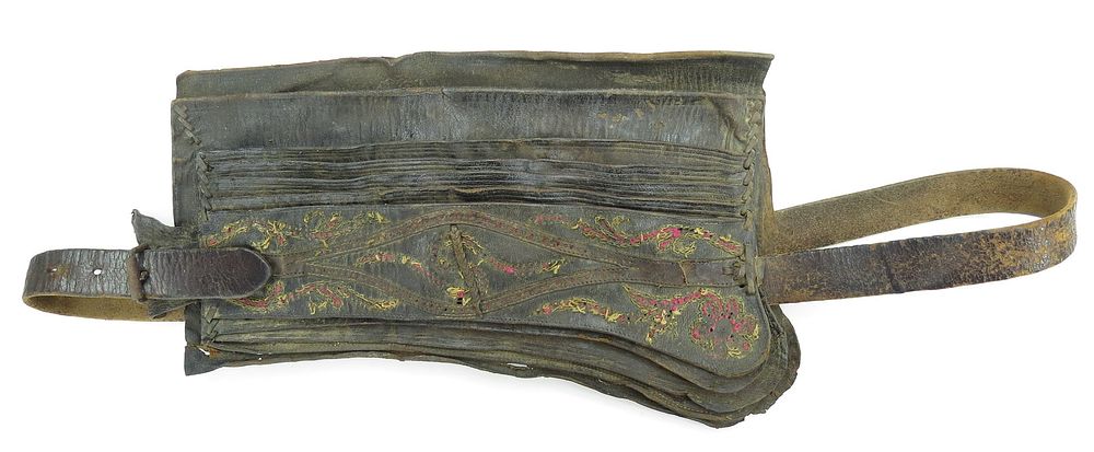 Lot 297: A RARE OTTOMAN SILAHLIK YATAGHAN BELT