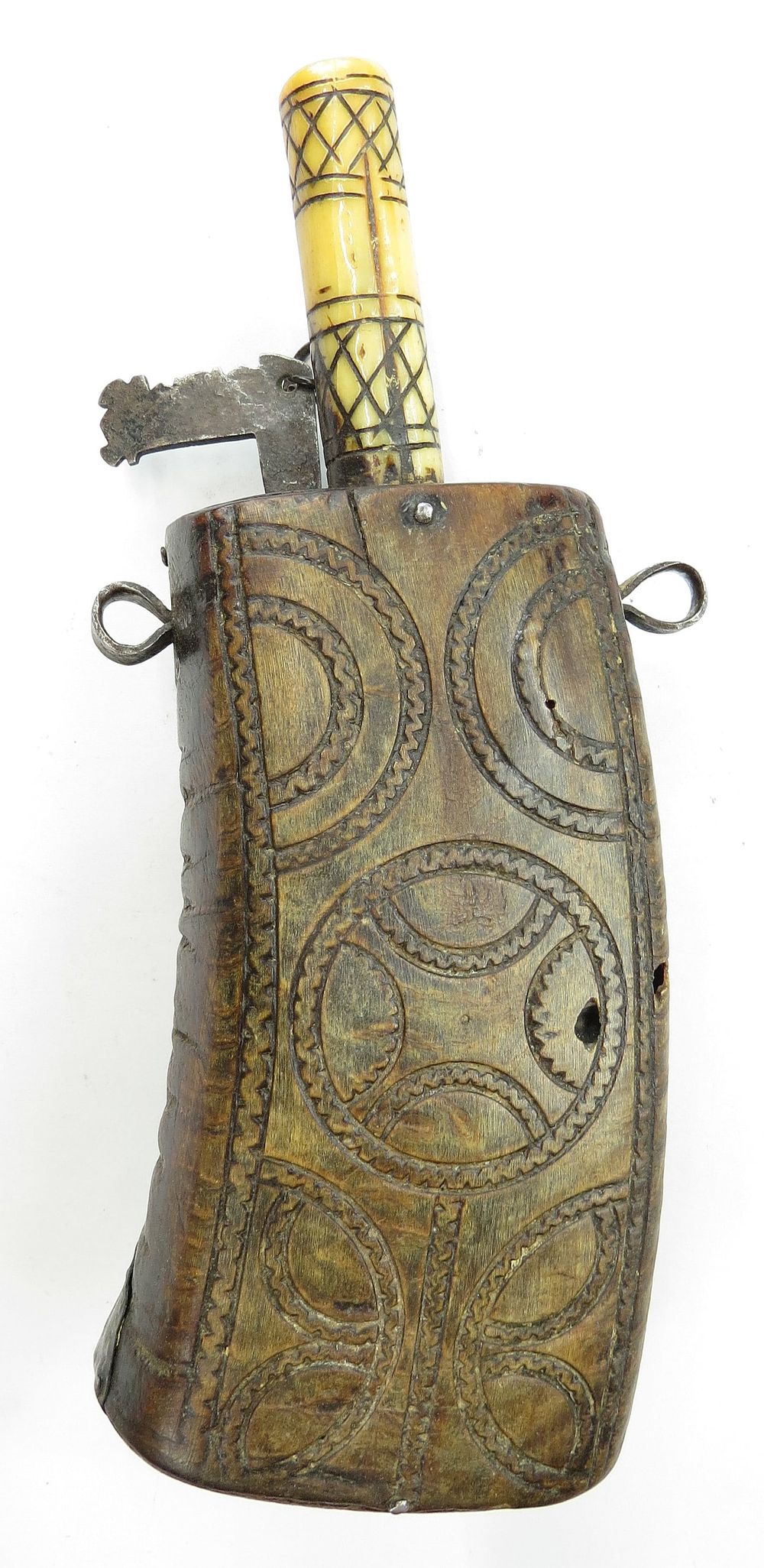 Lot 318: A RARE MOROCCAN POWDER FLASK