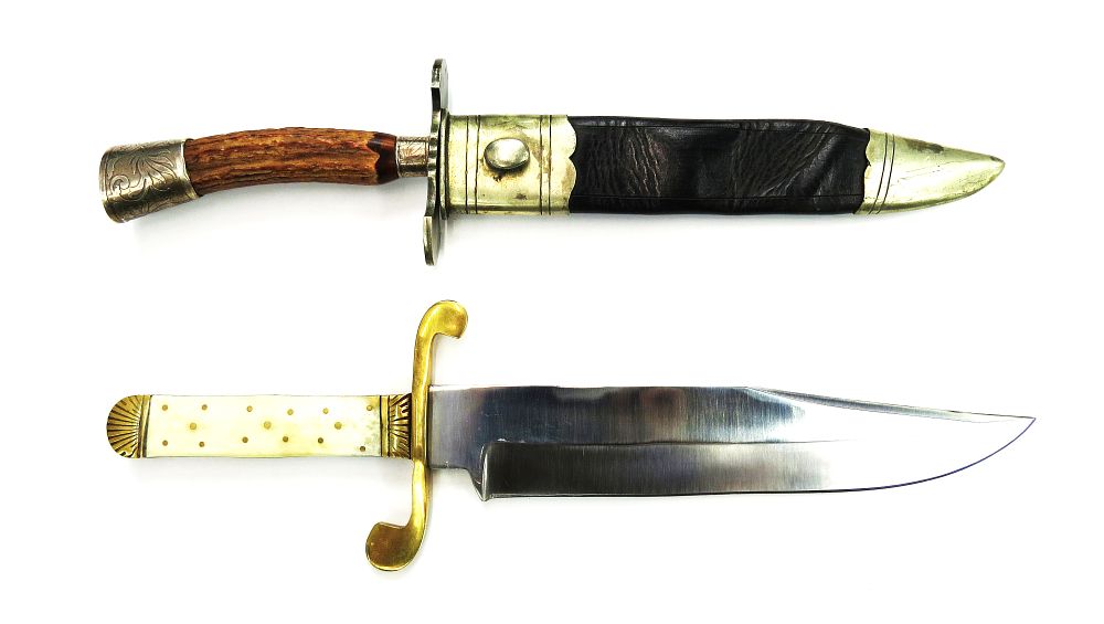 Lot 21: TWO CONTEMPORARY BOWIE-TYPE KNIVES