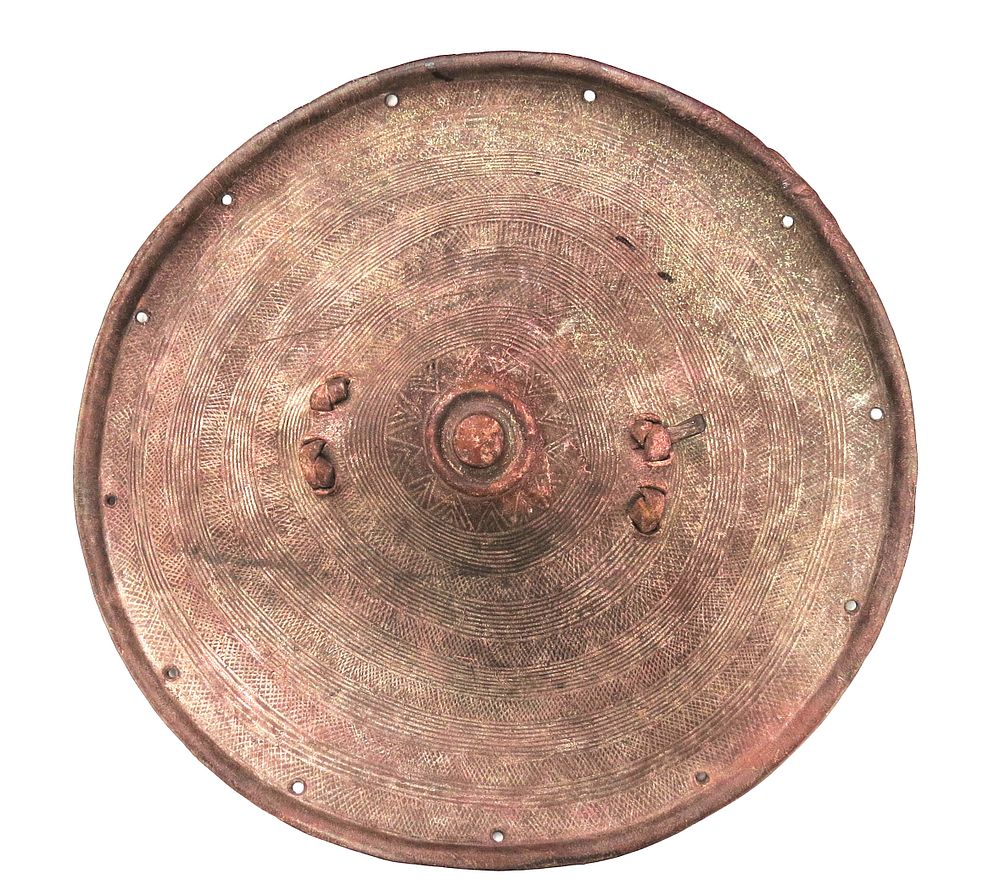 Lot 33: A RARE ETHIOPIAN SHIELD