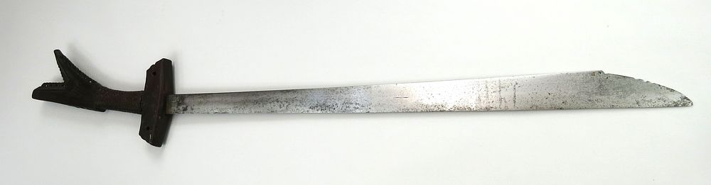 Lot 42: A PHILIPPINES KAMPILAN SWORD