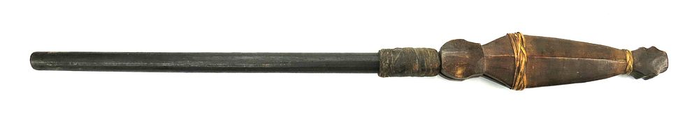 Lot 46: A RARE MORO SPEAR