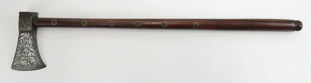 Lot 60: AN INDIAN BATTLEAXE