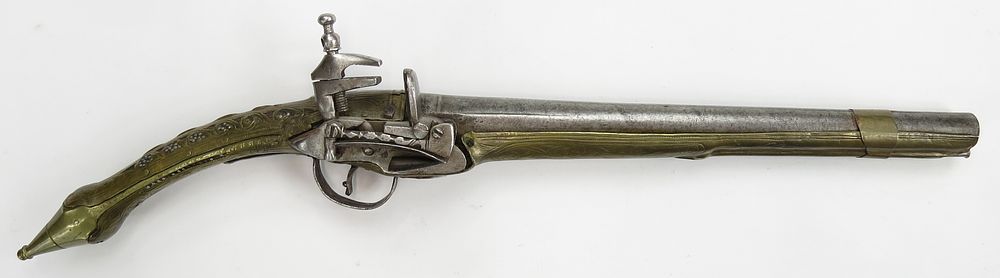 Lot 85: AN ALBANIAN FLINTLOCK PISTOL