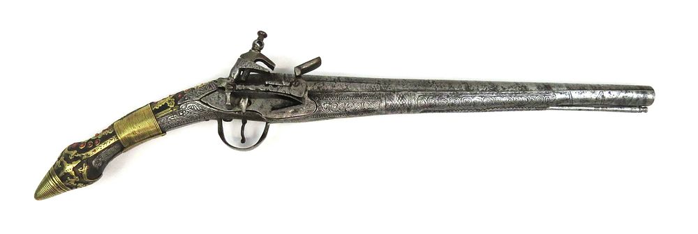 Lot 116: AN ALBANIAN FLINTLOCK PISTOL