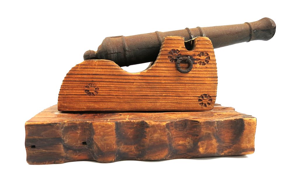 Lot 137: A BLACK POWDER CANNON