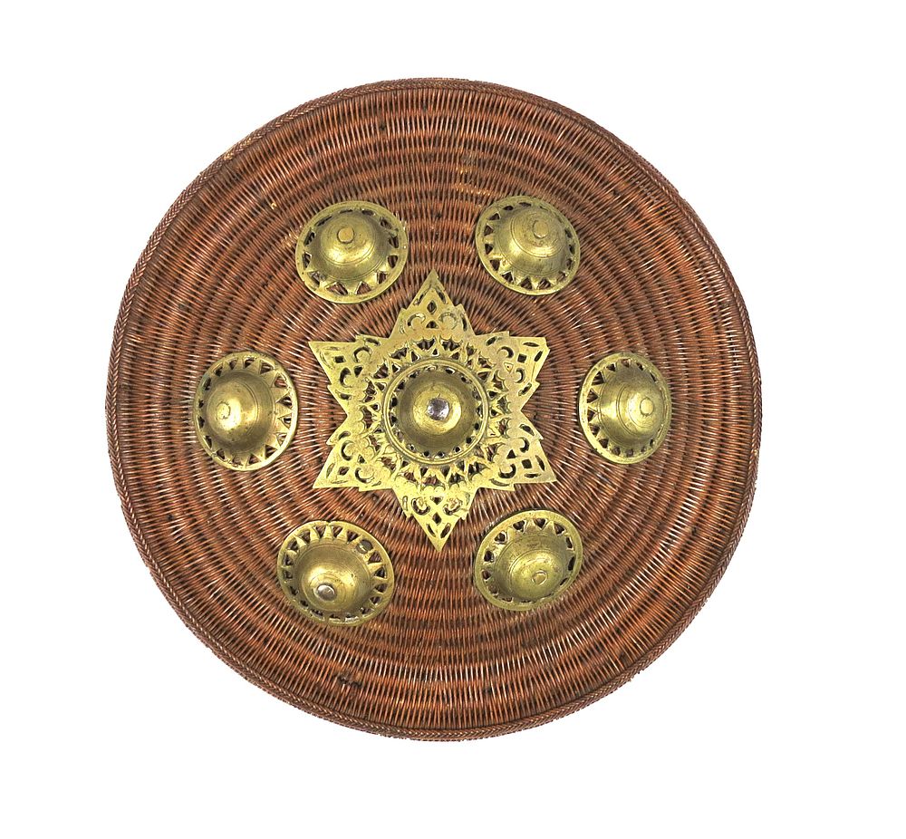 Lot 145: A RARE SUMATRAN PEURISE AWE SHIELD