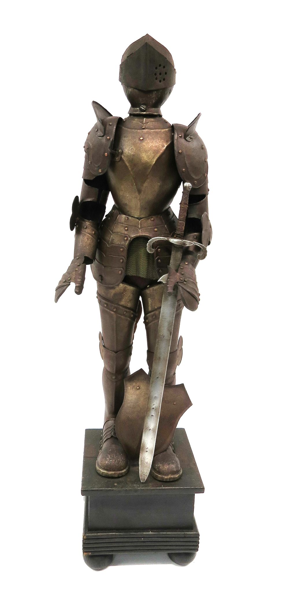 Lot 171: A MINIATURE SUIT OF ARMOR