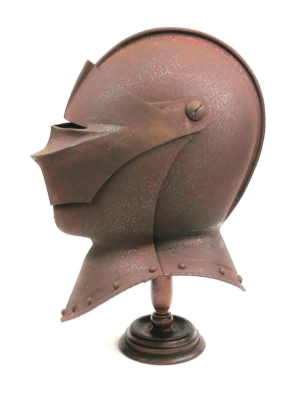Lot 179: A REPLICA CLOSE HELMET
