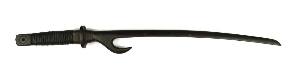 Lot 184: A JAPANESE JITTE MACE