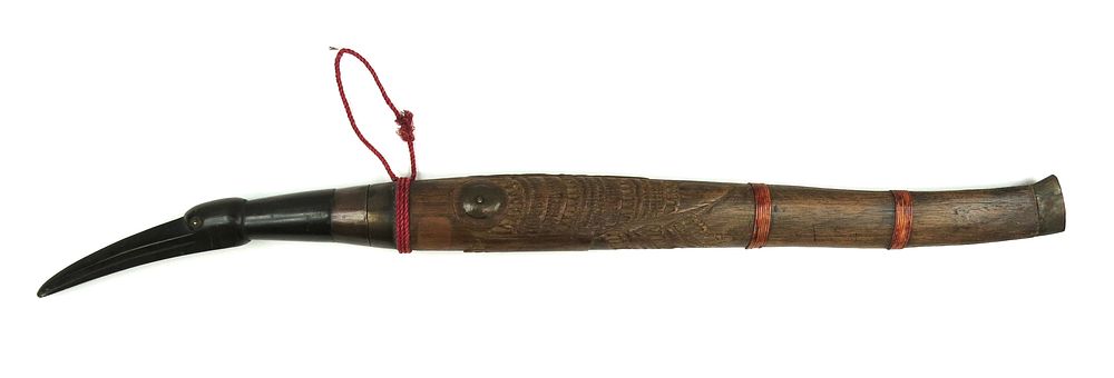 Lot 241: AN EXTREMELY RARE THAI DHA SWORD