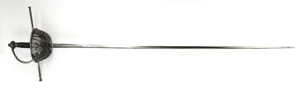 Lot 244: A SPANISH CUPHILT RAPIER SWORD