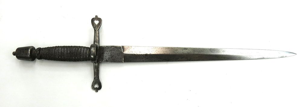 Lot 245: A GERMAN MAIN GAUCHE DAGGER
