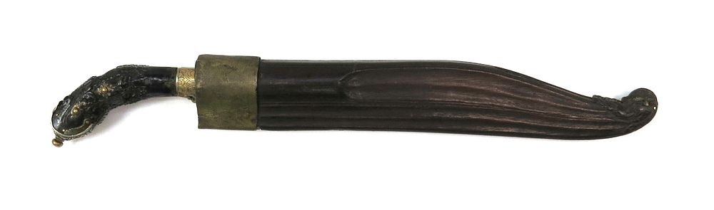 Lot 288: A FINE SRI LANKA PIHA KAETTA KNIFE