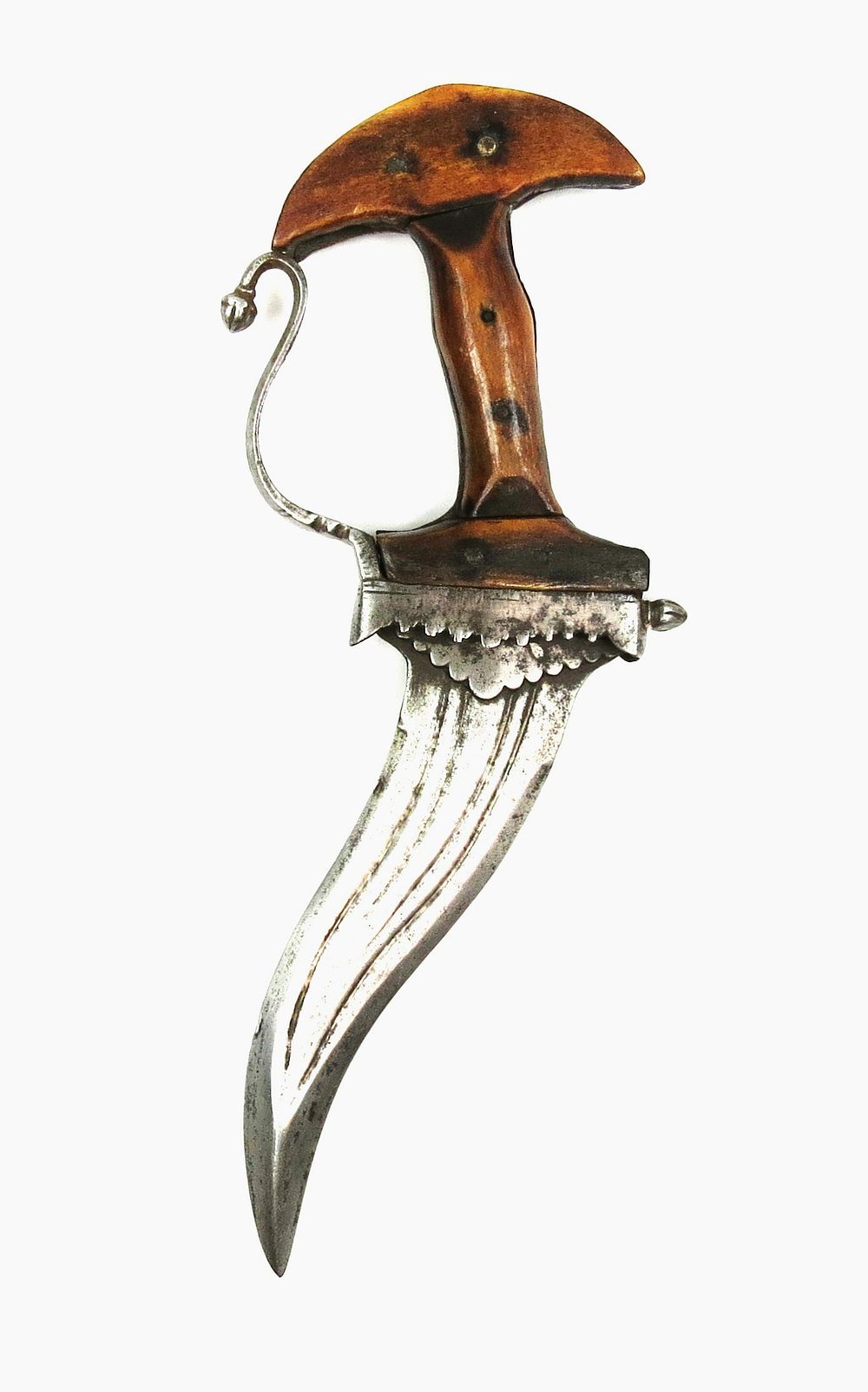 Lot 290: A RARE INDIAN KHANJARLI DAGGER