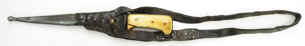 Lot 303: AN AFGHAN KARUD DAGGER