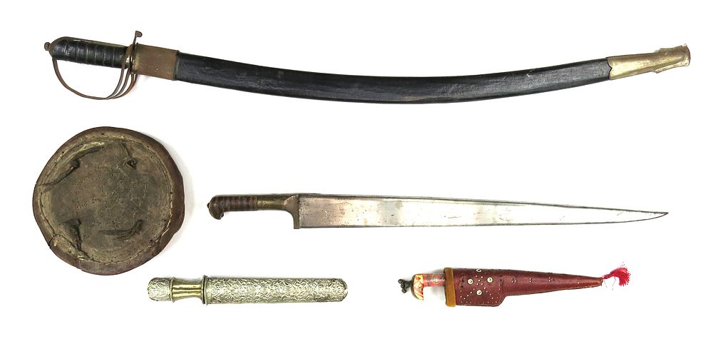Lot 318: FIVE (5) ASSORTED WEAPONS
