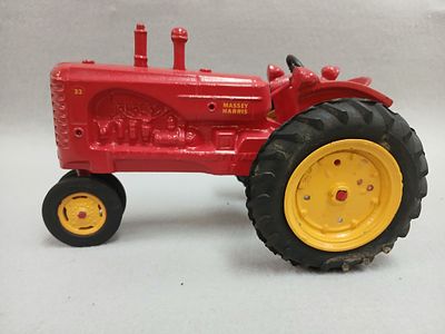 33 Massey Harris Die Cast Toy Tractor. 1/16th scale