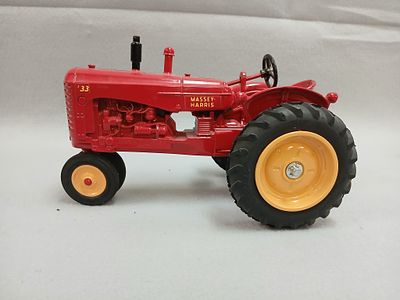 33 Massey Harris Die Cast Toy Tractor. 1/16th scale