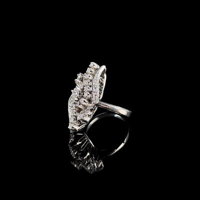Diamant Ring, 850 Silber (getestet), Gesamtgewicht 8,4g, l&auml;ngliche, florale Form besetzt mit Diaman